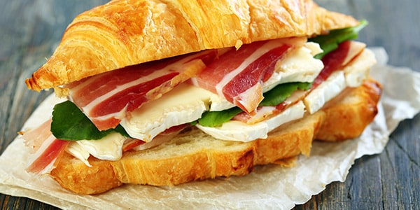 신선함을 유지하는 샌드위치 준비 방법